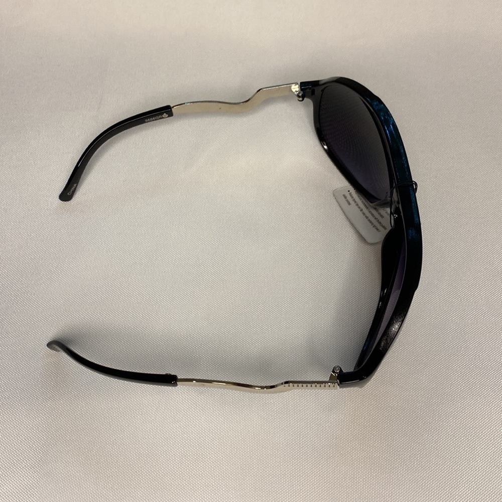 Fashion Sunglasses Black and Silver - Picture 4 of 4